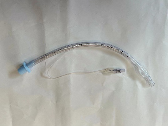 呼吸衰竭急救专用一次性气管插管：快速氧疗通道的生命通道