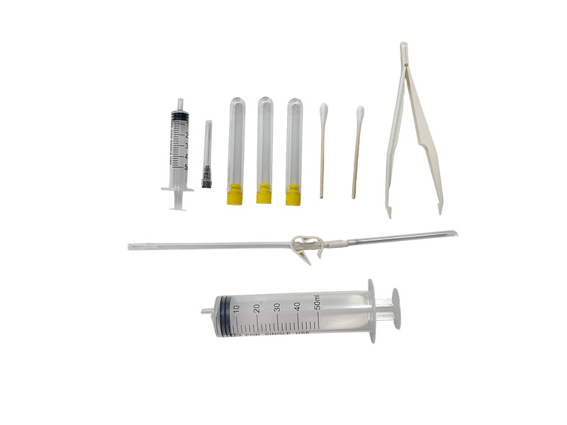 肝硬化腹水治疗时，腹腔穿刺包使用有哪些注意事项？