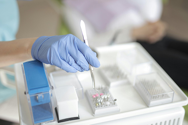 肥胖患者使用喉罩 vs 气管插管的气道管理差异？